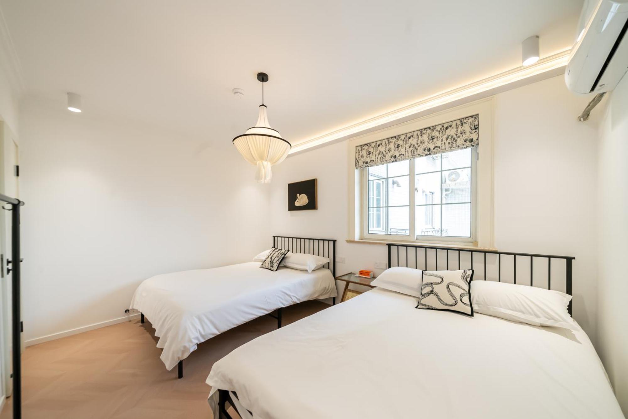 Yi Du -family - Friendly Close To People's Square And Subway *
